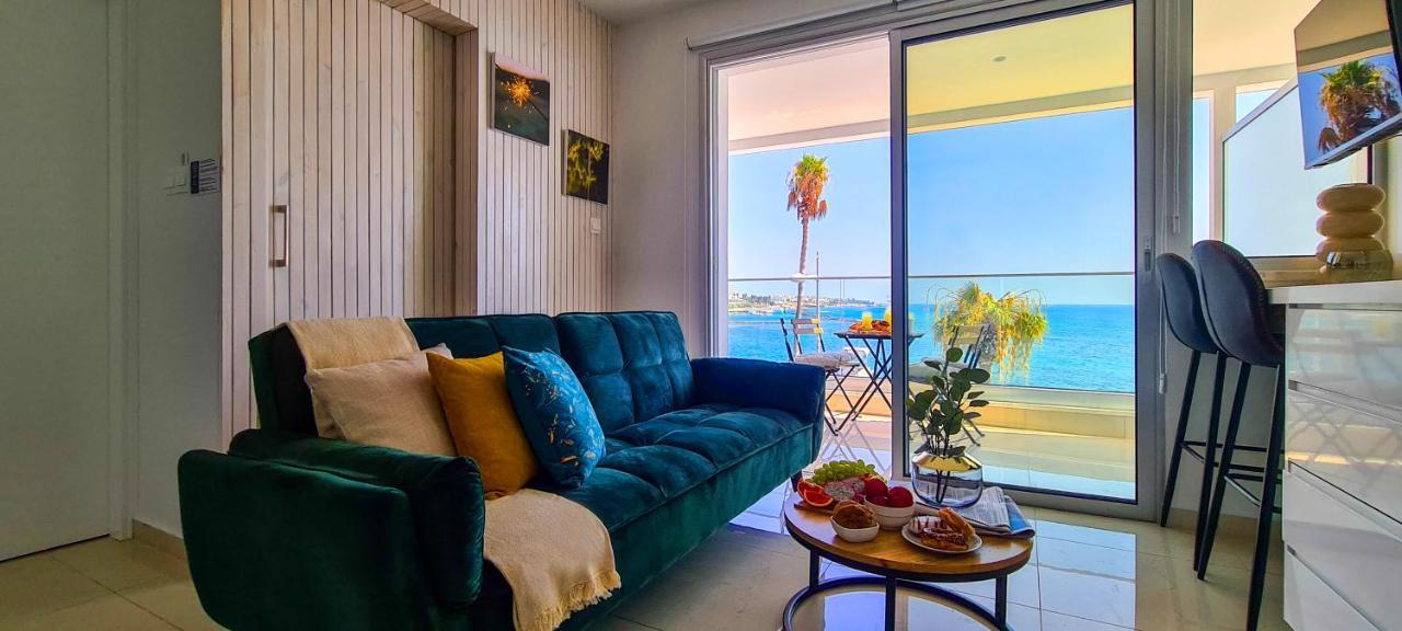 Phaedrus Living: Seaview Emerald Flat Lighthouse 48 Paphos Bagian luar foto