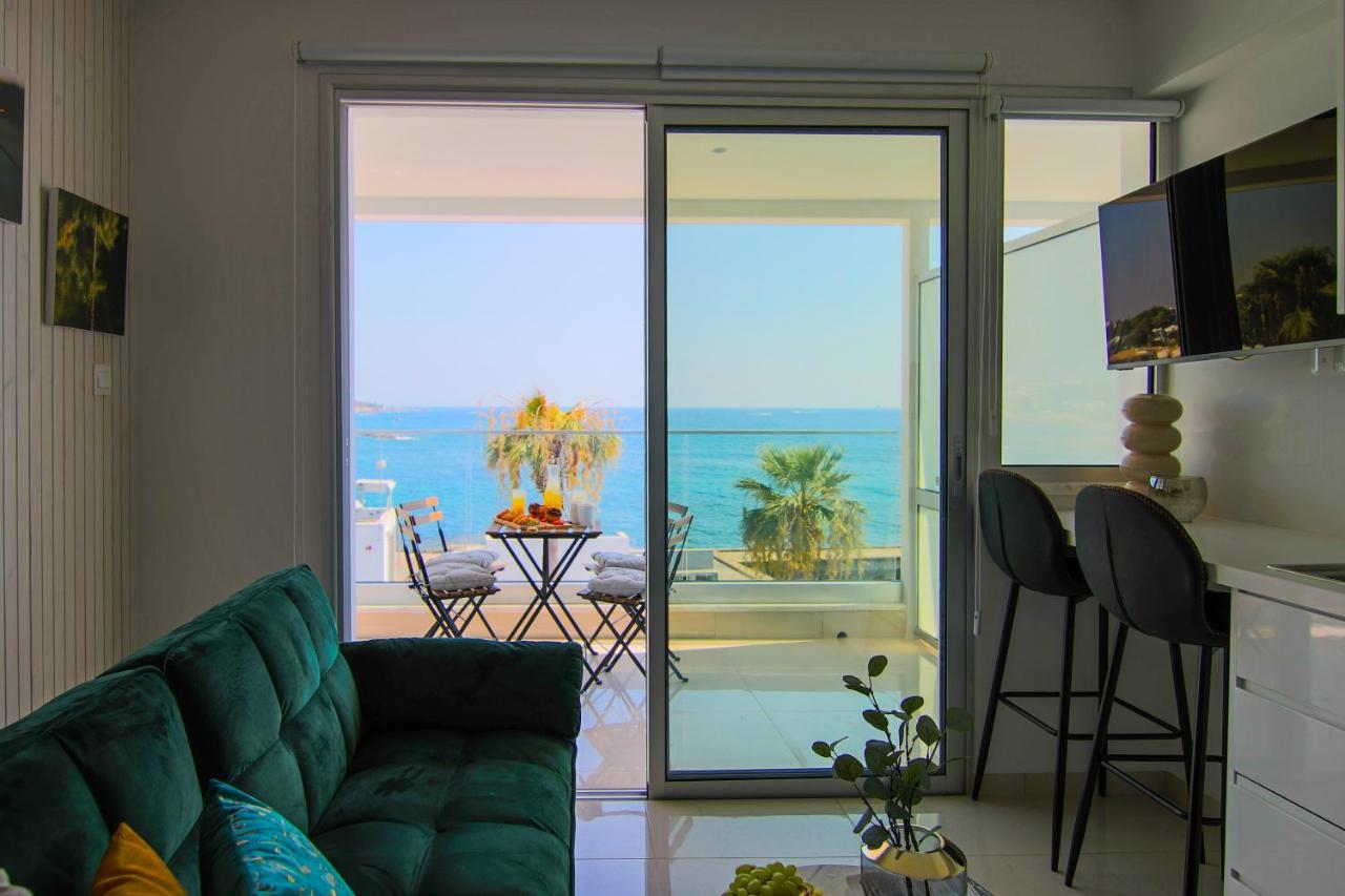 Phaedrus Living: Seaview Emerald Flat Lighthouse 48 Paphos Bagian luar foto